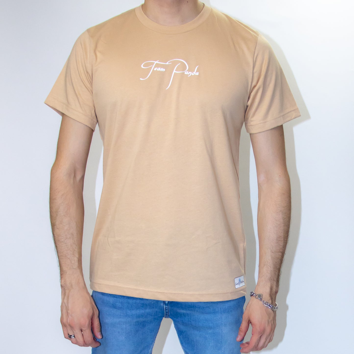 Team Panda Short sleeve t-shirt (Sand Dune)